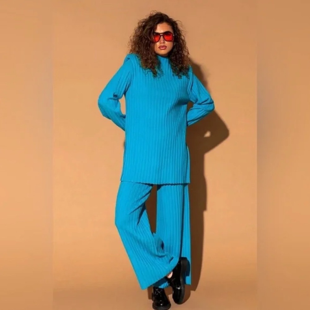 Dressed in LALA New Era Luxe Knit Set